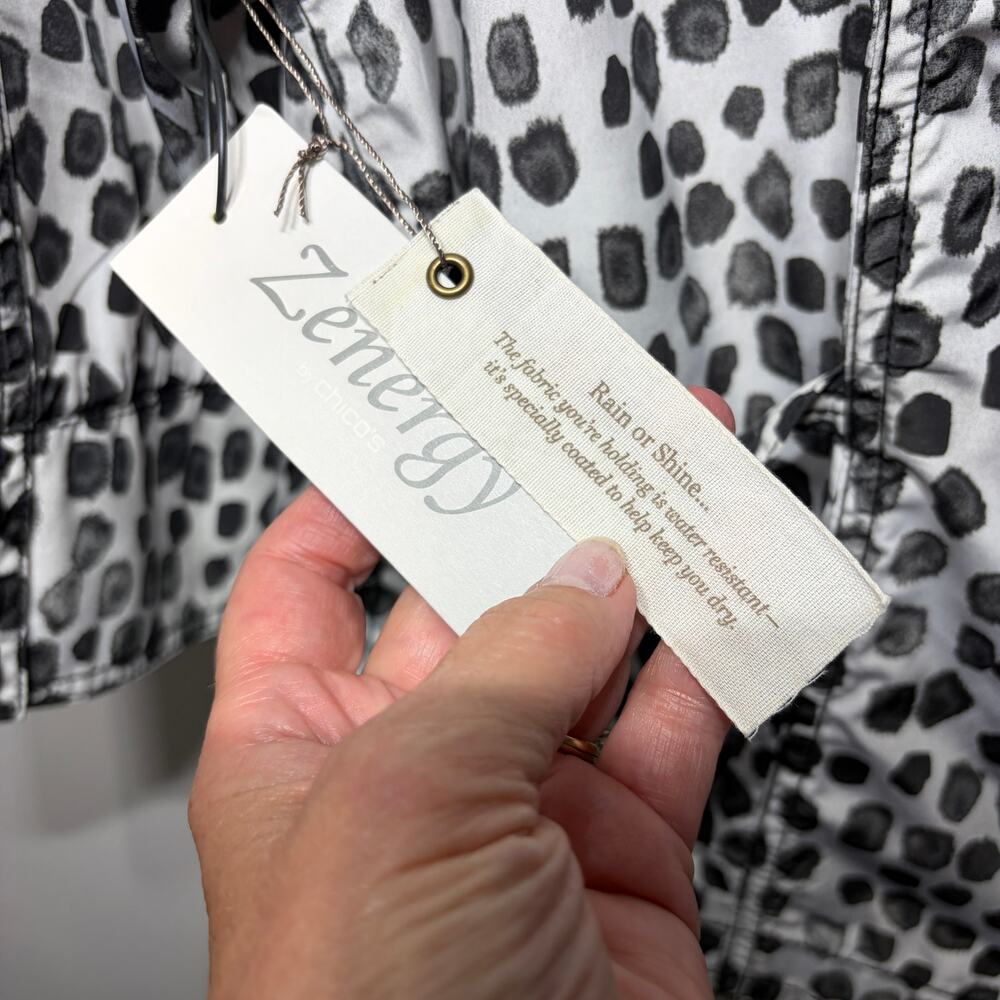 Zenergy NWT Chico's Jacket Black White Dot Denna Rain Casual Sporty Zip 3 $119 - Picture 8 of 9